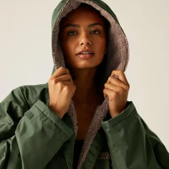 Women Regatta Swimming|Waterproof Jackets<Adult Waterproof Changing Robe |