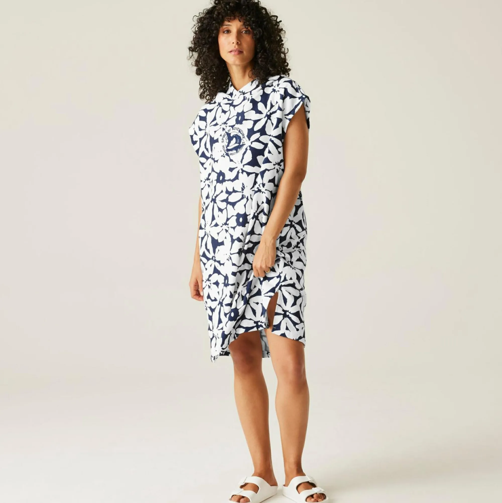 Women Regatta Staycation|Festival<Adult's Towel Robe |