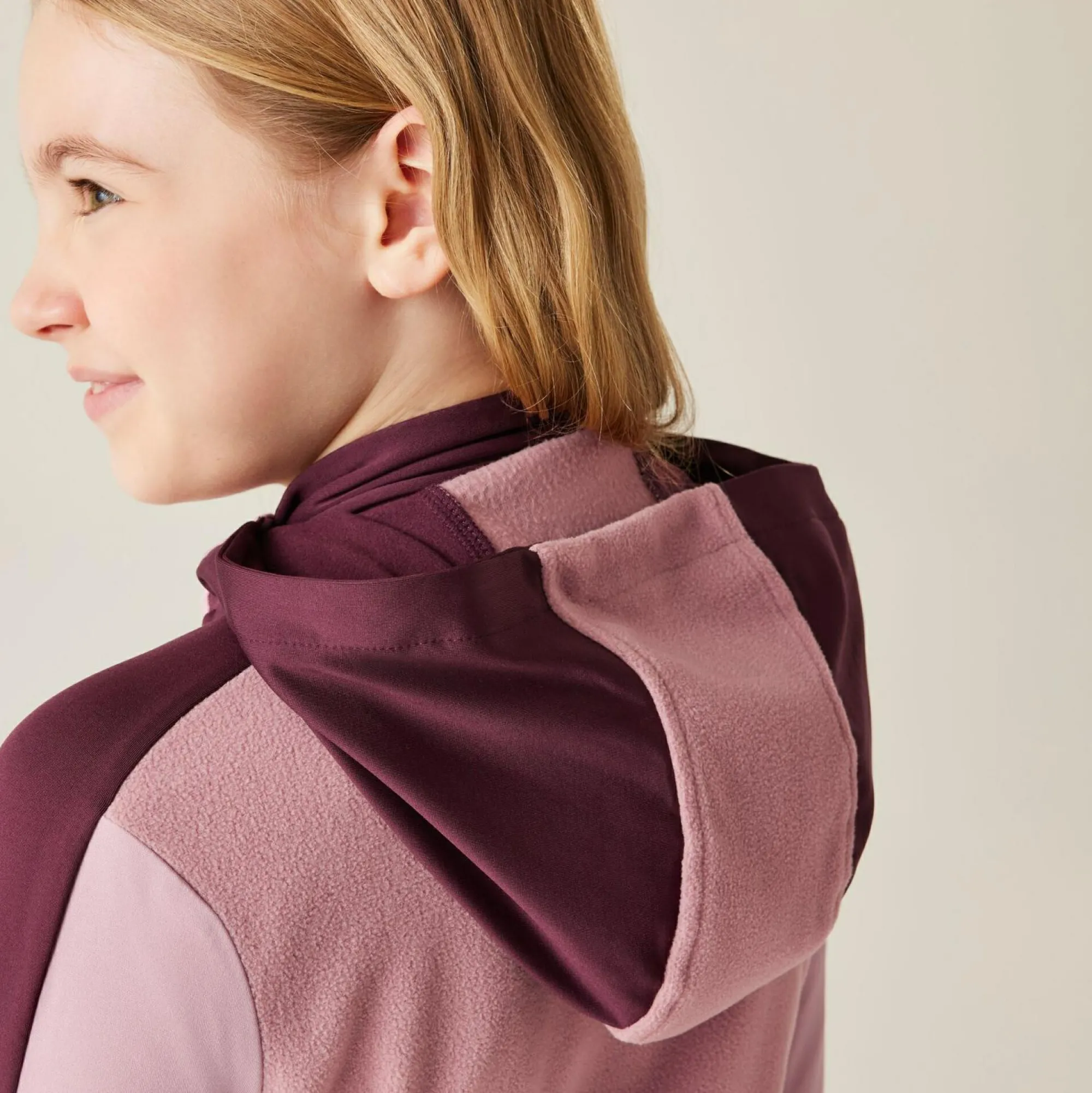 Kids Regatta Fleece<Dare 2b - Kids' Thriving IV Stretch Midlayer |