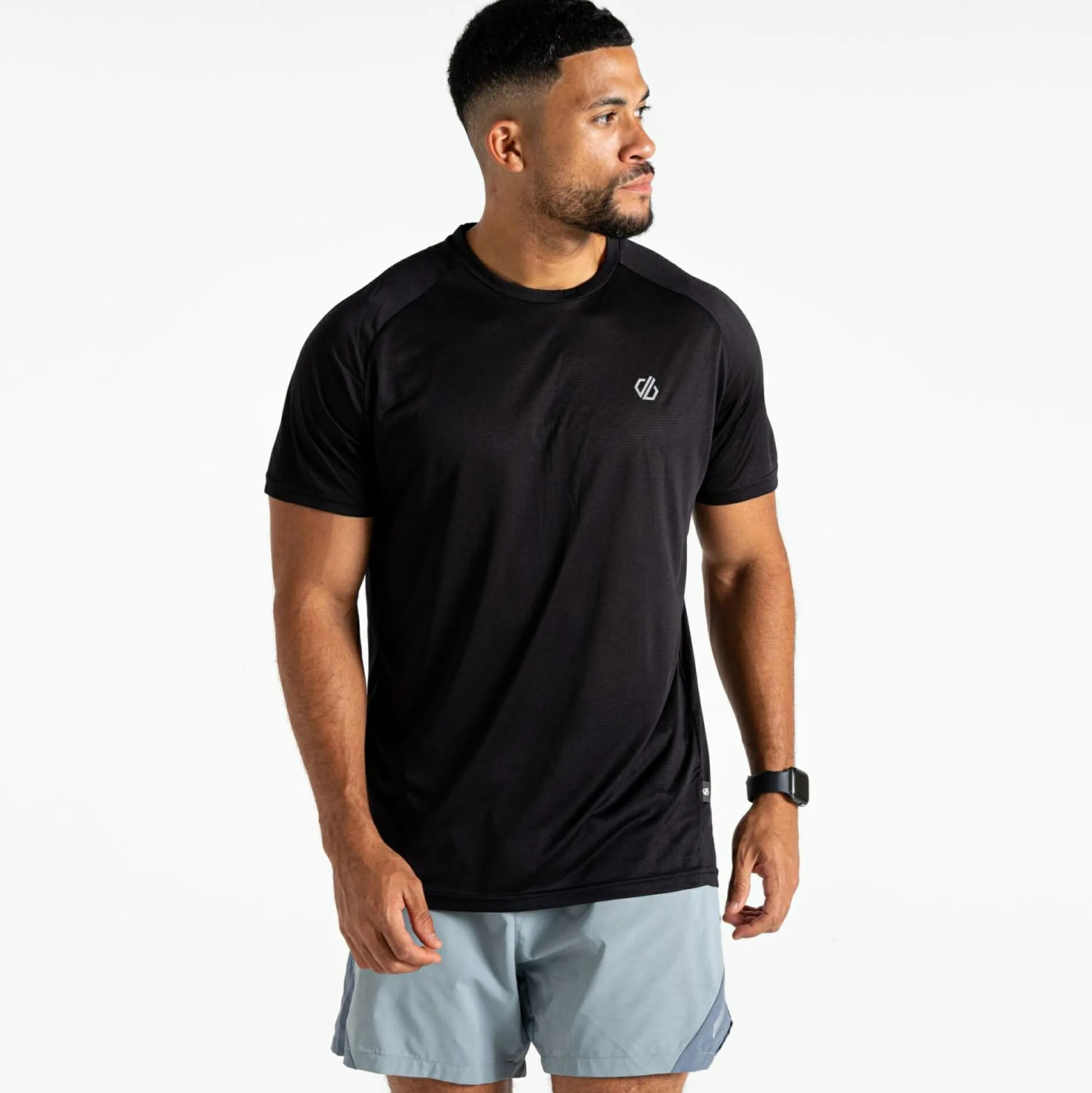 Regatta Staycation|Festival<Dare 2b - Men's Accelerate Fitness T-Shirt |