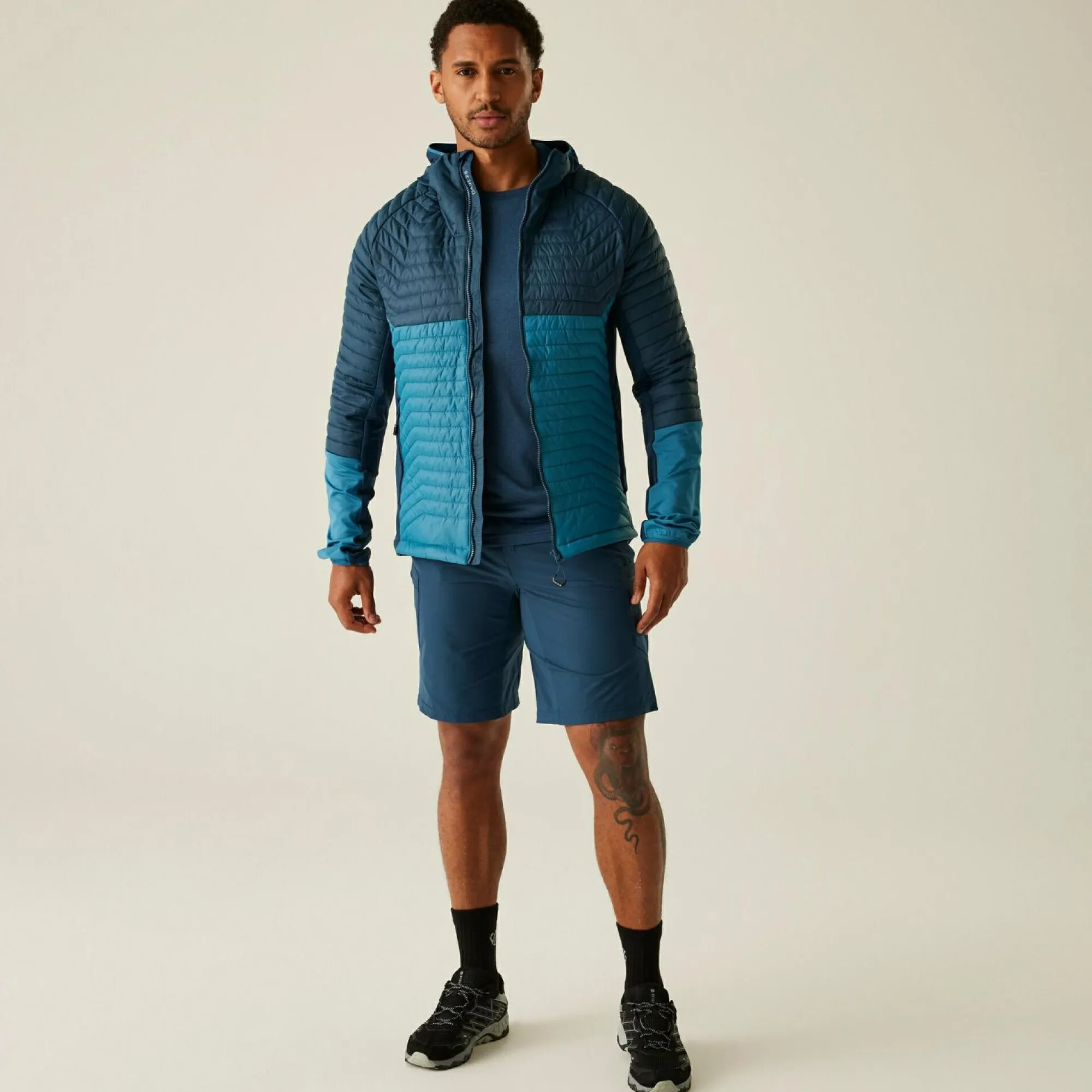 Regatta Lightweight Jackets<Dare 2b - Men's Descending II Hybrid Jacket |
