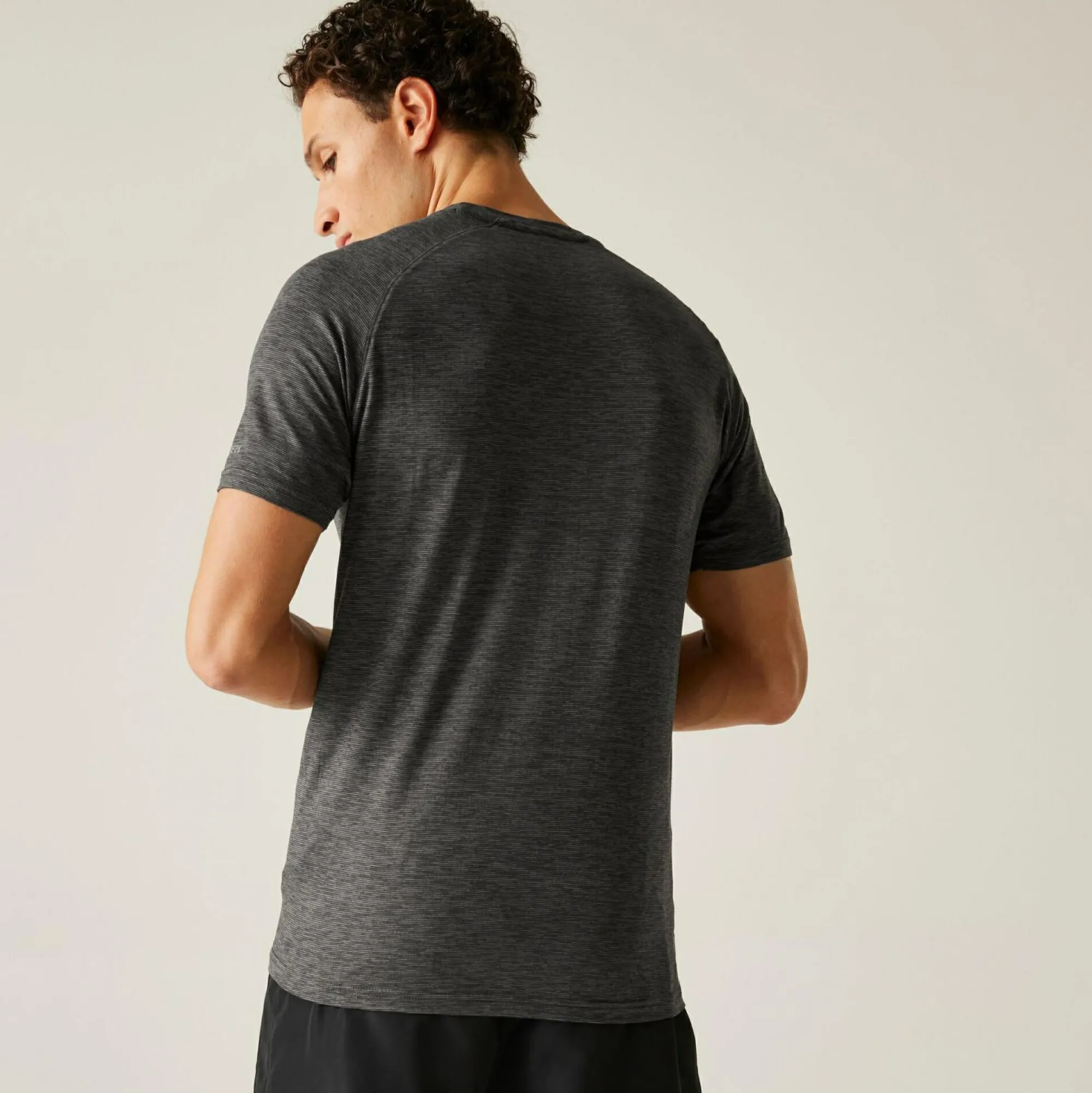 Regatta T-Shirts|Gym Tops<Dare 2b - Men's Persist T-Shirt |