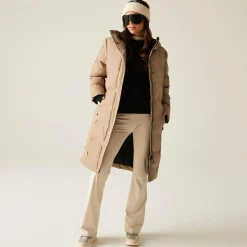 Women Regatta Padded Jackets<Dare 2b - Women's Wander Padded Jacket |