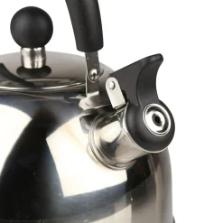 Regatta Camping Cutlery|Camping<1.8L Whistle Kettle |