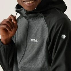 Regatta Softshell Jackets<Men's Arec III Softshell Jacket |