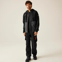 Regatta Softshell Jackets<Men's Surrender Softshell Jacket |