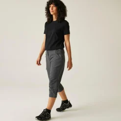 Women Regatta Walking Trousers<Women's Chaska III Capri Walking Trousers |