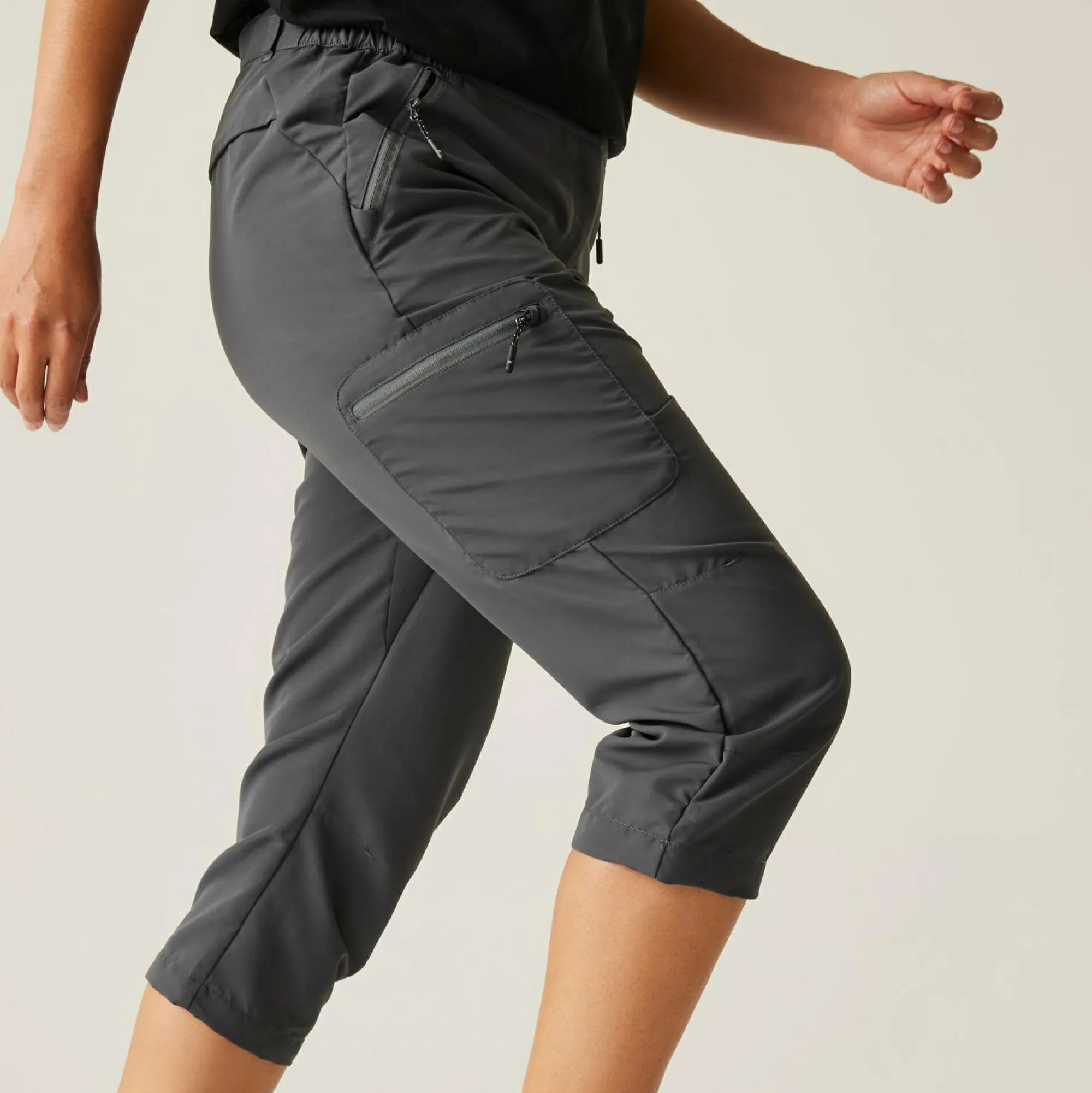 Women Regatta Walking Trousers<Women's Chaska III Capri Walking Trousers |