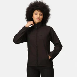 Regatta Softshell Jackets<Women's Uproar Interactive Softshell Jacket |
